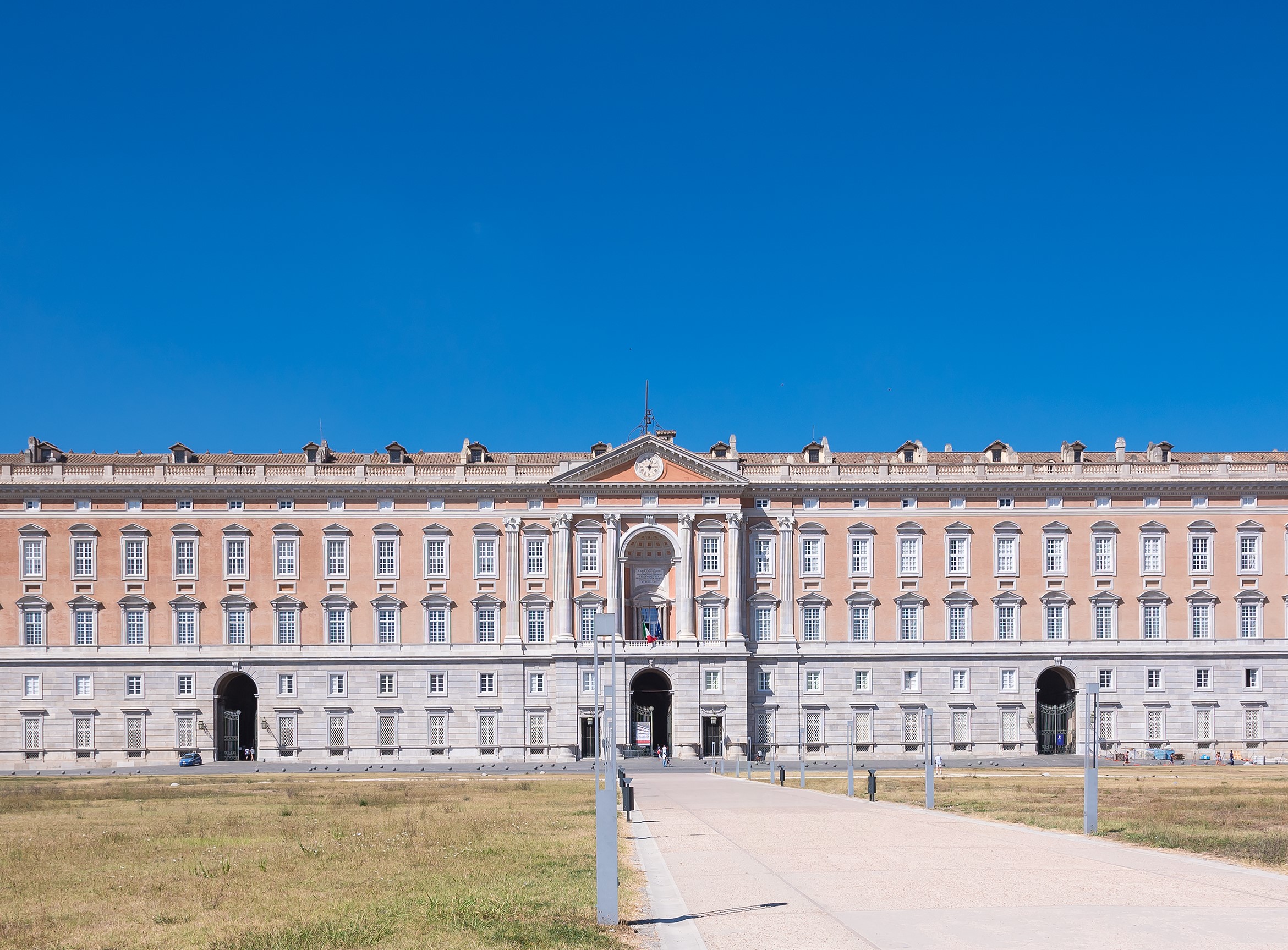 Caserta Royal Palace & Mount Cassino Abbey Tour - Sorrento Limo Car Service