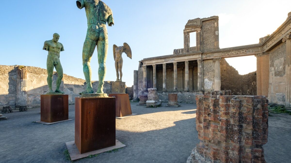 Pompeii Custom Tours