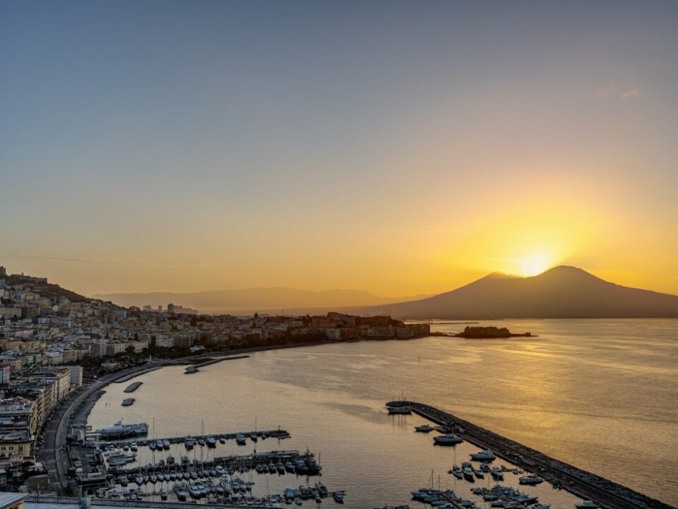 scenic stops naples positano