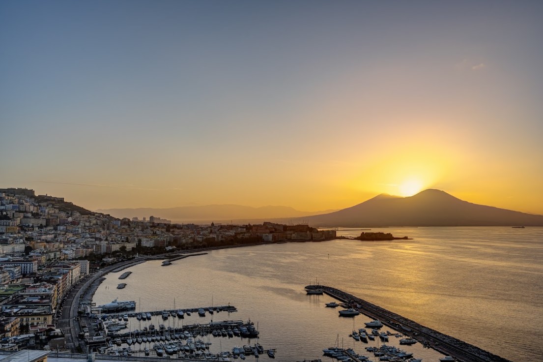 scenic stops naples positano