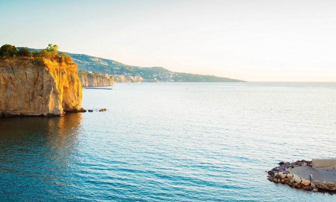 Sorrento’s Spectacular Cliffs: Journey to a Breathtaking View