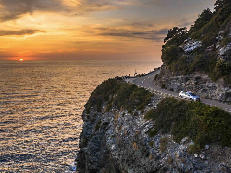 from-naples-airport-to-positano