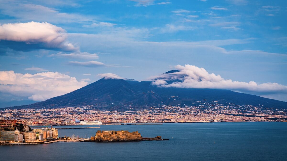 Private Tour from Positano to Mount Vesuvius