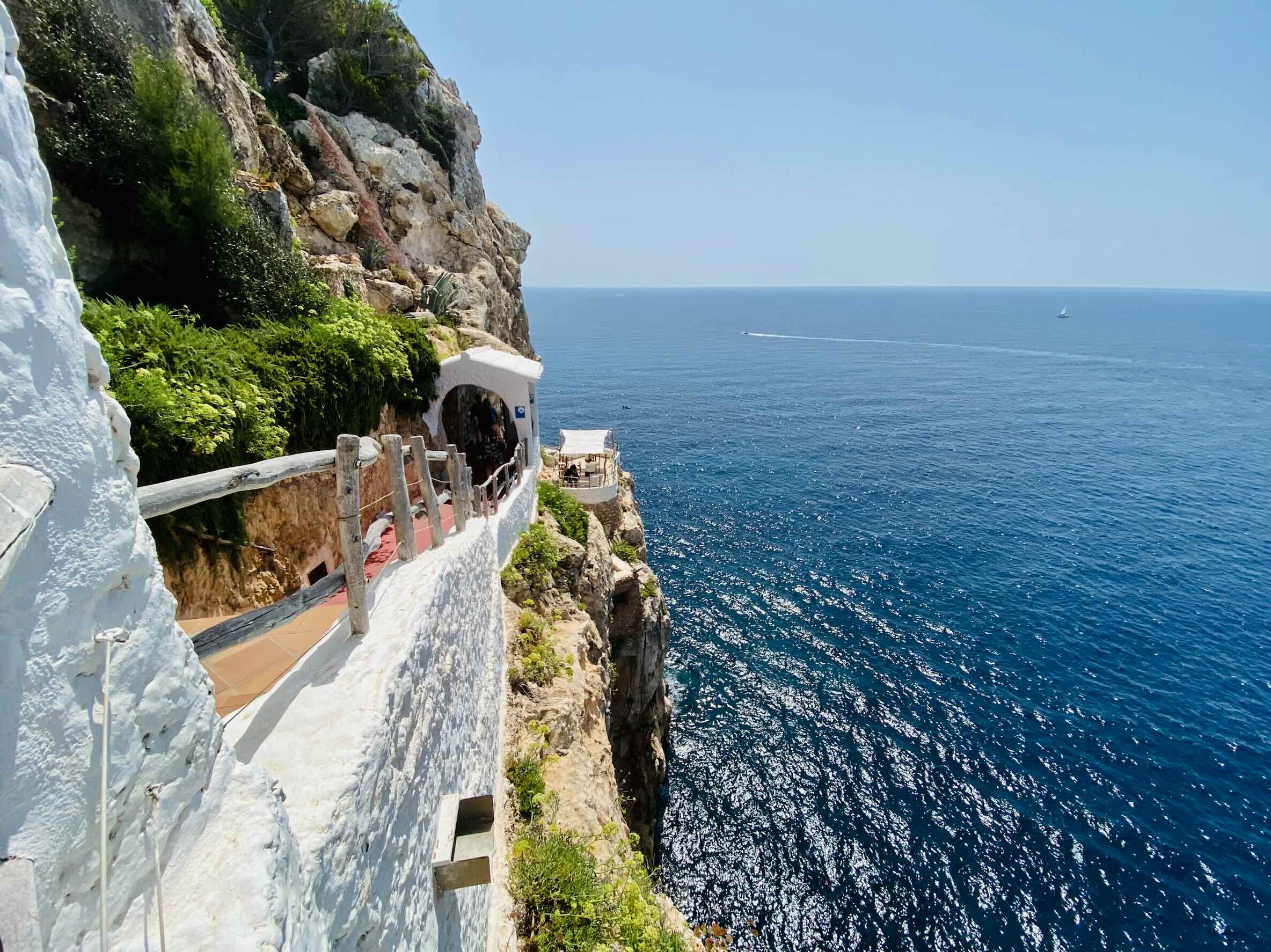 Private Tour to Grotta di Fornillo in Positano