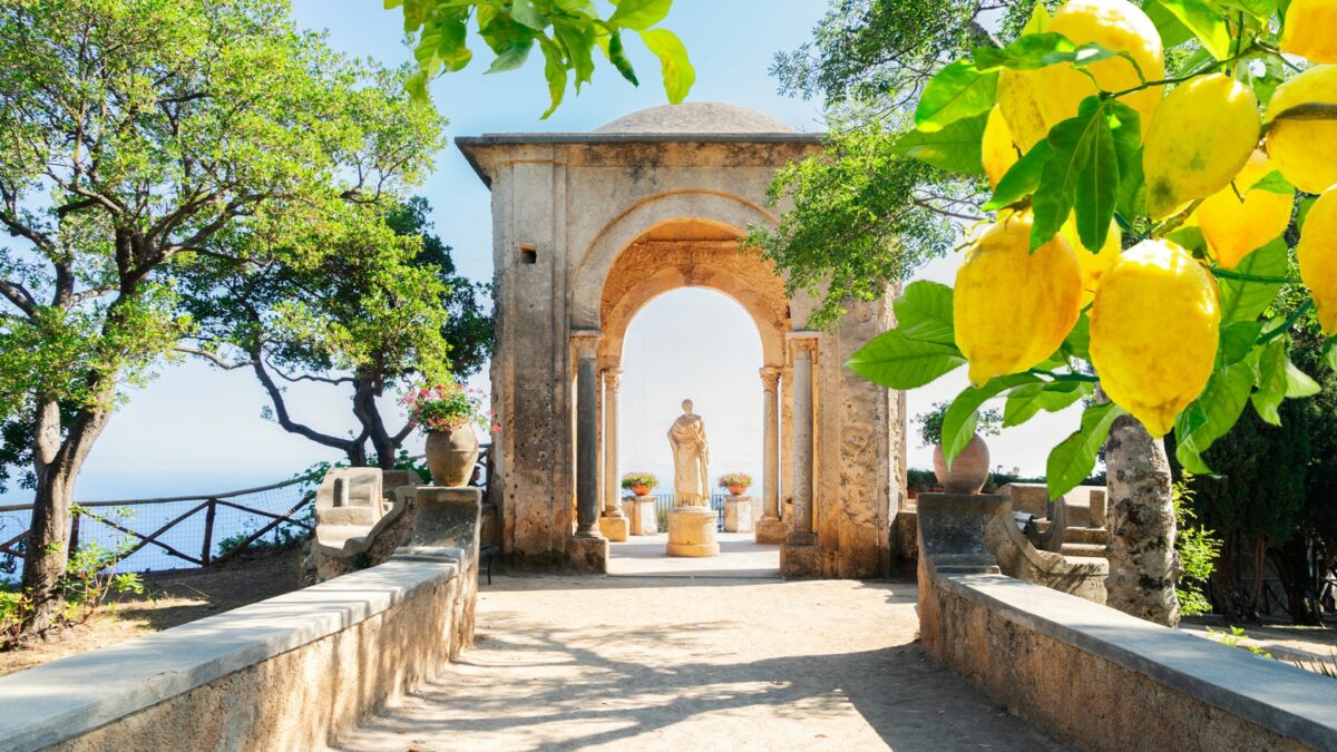Private Tour from Ravello to Pompeii